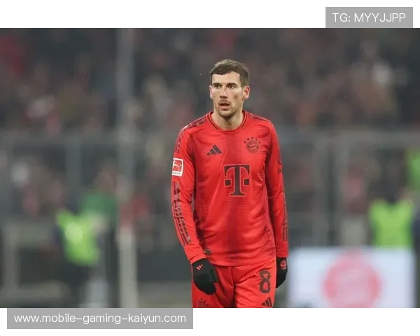 拜仁保持结构紧密推进攻势,格雷茨卡掌控突出 拜仁保持结构紧密推进攻势,格雷茨卡掌控突出