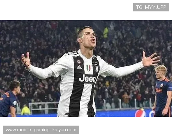 尤文防守反击精准，都灵夜晚掌声连连