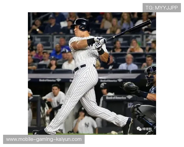 棒球强打者轰出巨大距离全垒打：力量与技巧的极致对话